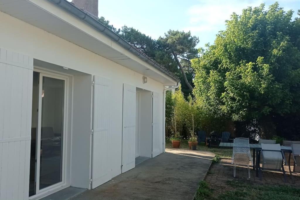 400M De La Plage Maison 3 Chambres Avec Jardin Saint-Georges-de-Didonne Εξωτερικό φωτογραφία